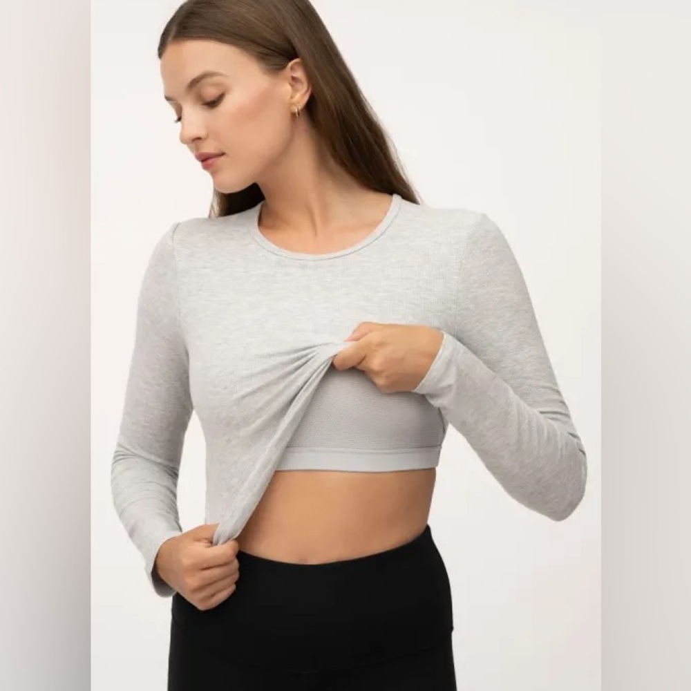 Yogalicious Women's Heavenly Ribbed Kathleen Long Sleeve Top with Shelf Bra